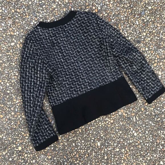 Lovely Nygard metallic weave black gray jacket 8 - Picture 5 of 8